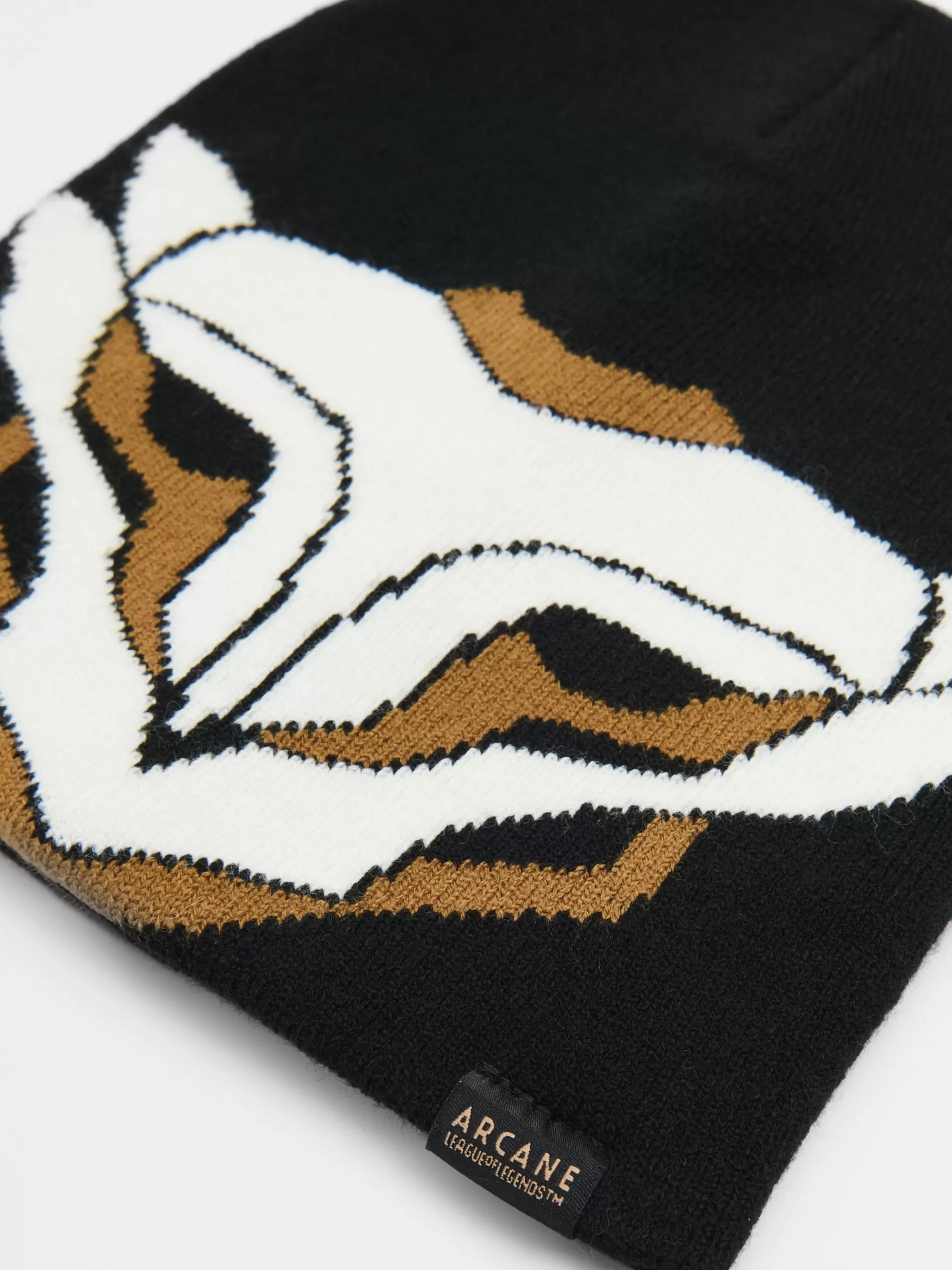 Cropp Czapki | Czapka beanie z nadrukiem Arcane czarny